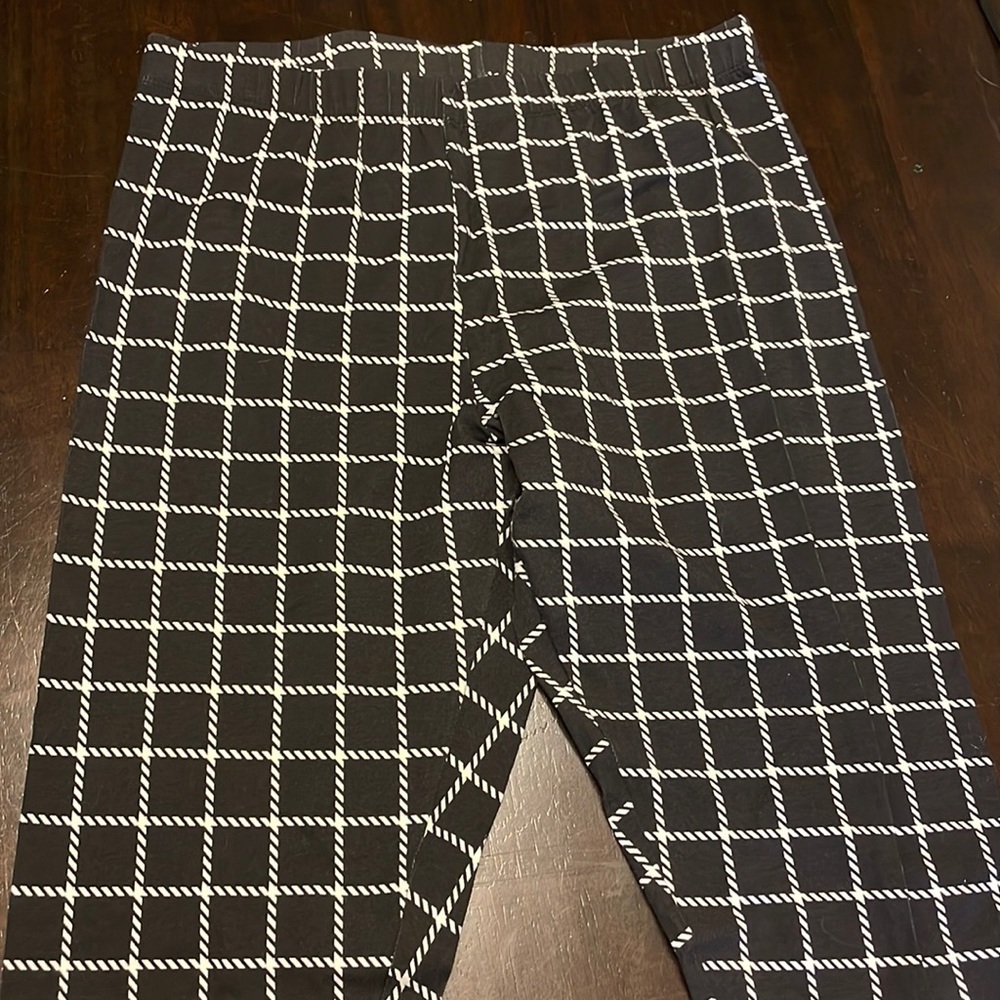 Checkered Women’s Leggings